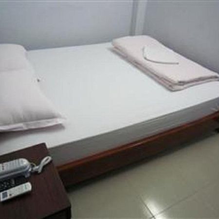 Thanh Thuong Guesthouse Thành Pho Ho Chí Minh Esterno foto